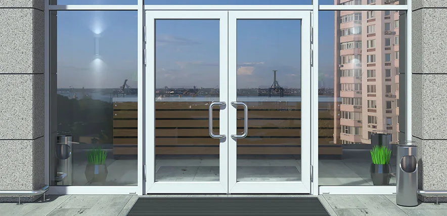 storefront glass repair in Pinewood, FL